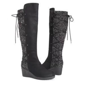 MUK LUKS women’s June wedge boots.